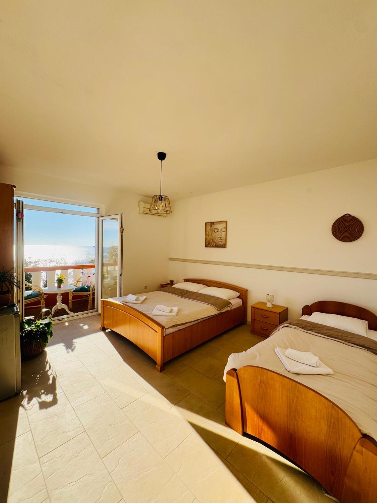 Budva Felix Suites Extérieur photo