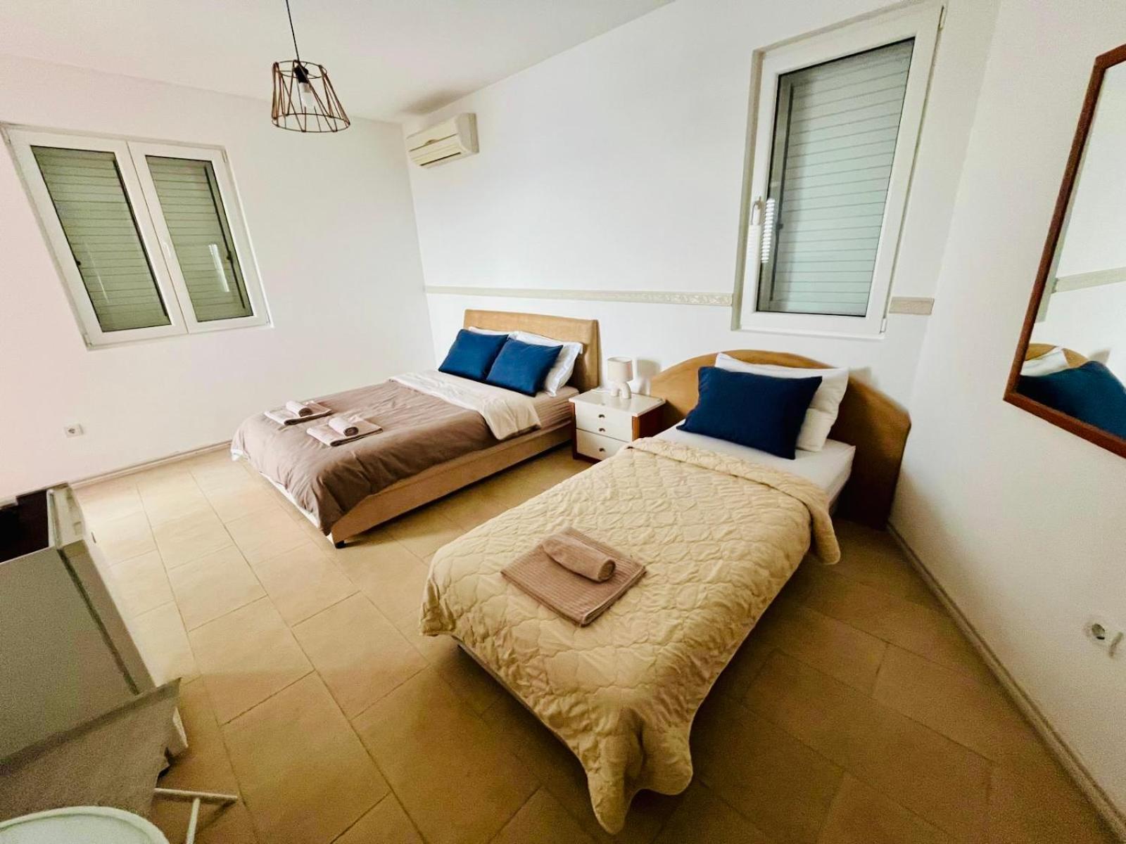 Budva Felix Suites Extérieur photo
